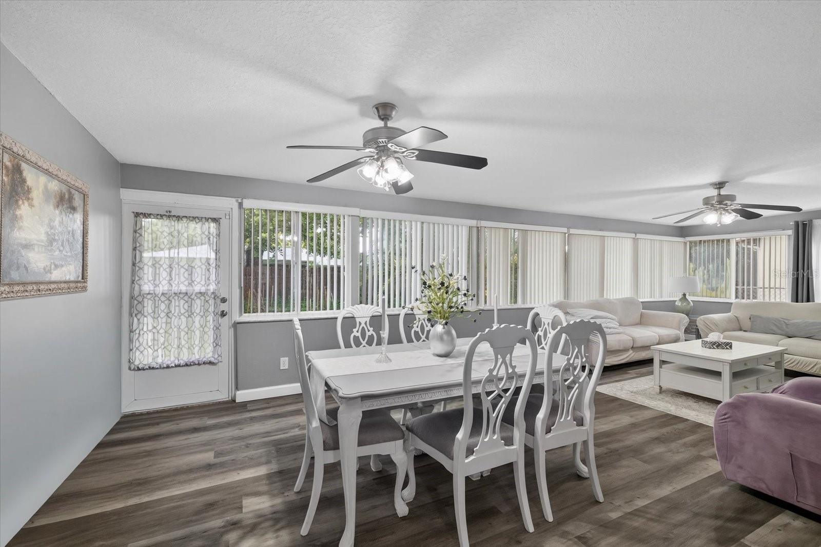 Image 10 of 36 For 9021 Glen Moor Lane