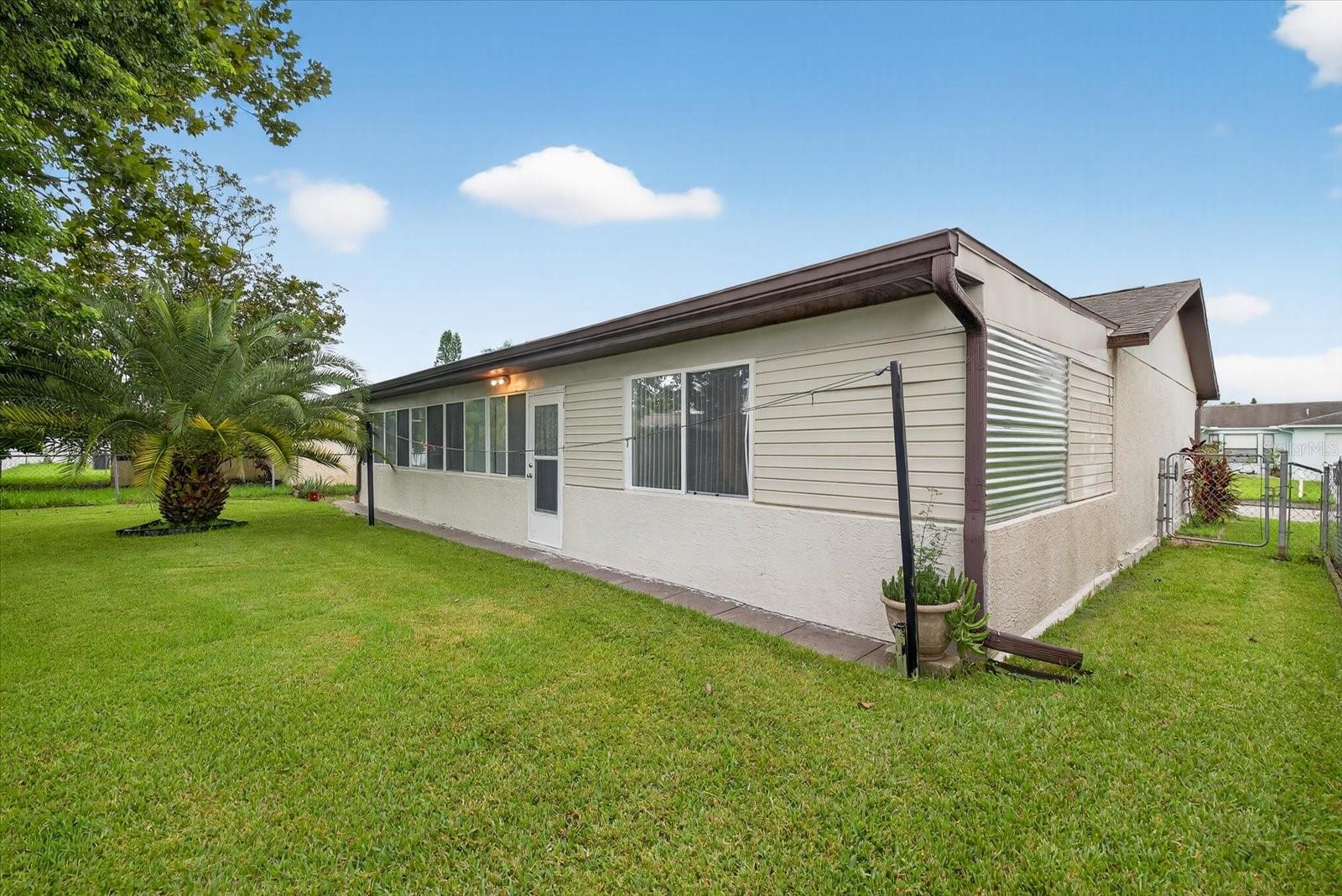 Image 32 of 36 For 9021 Glen Moor Lane