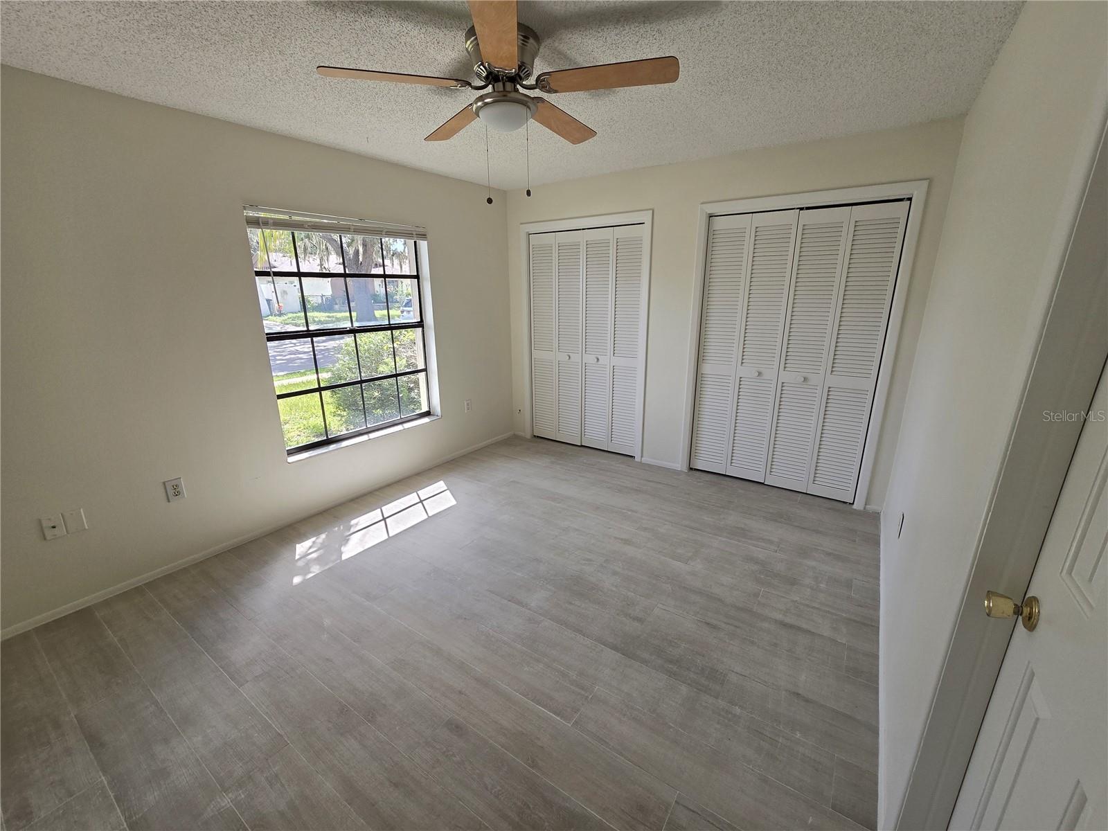 Image 16 of 27 For 11127 Peppertree Lane