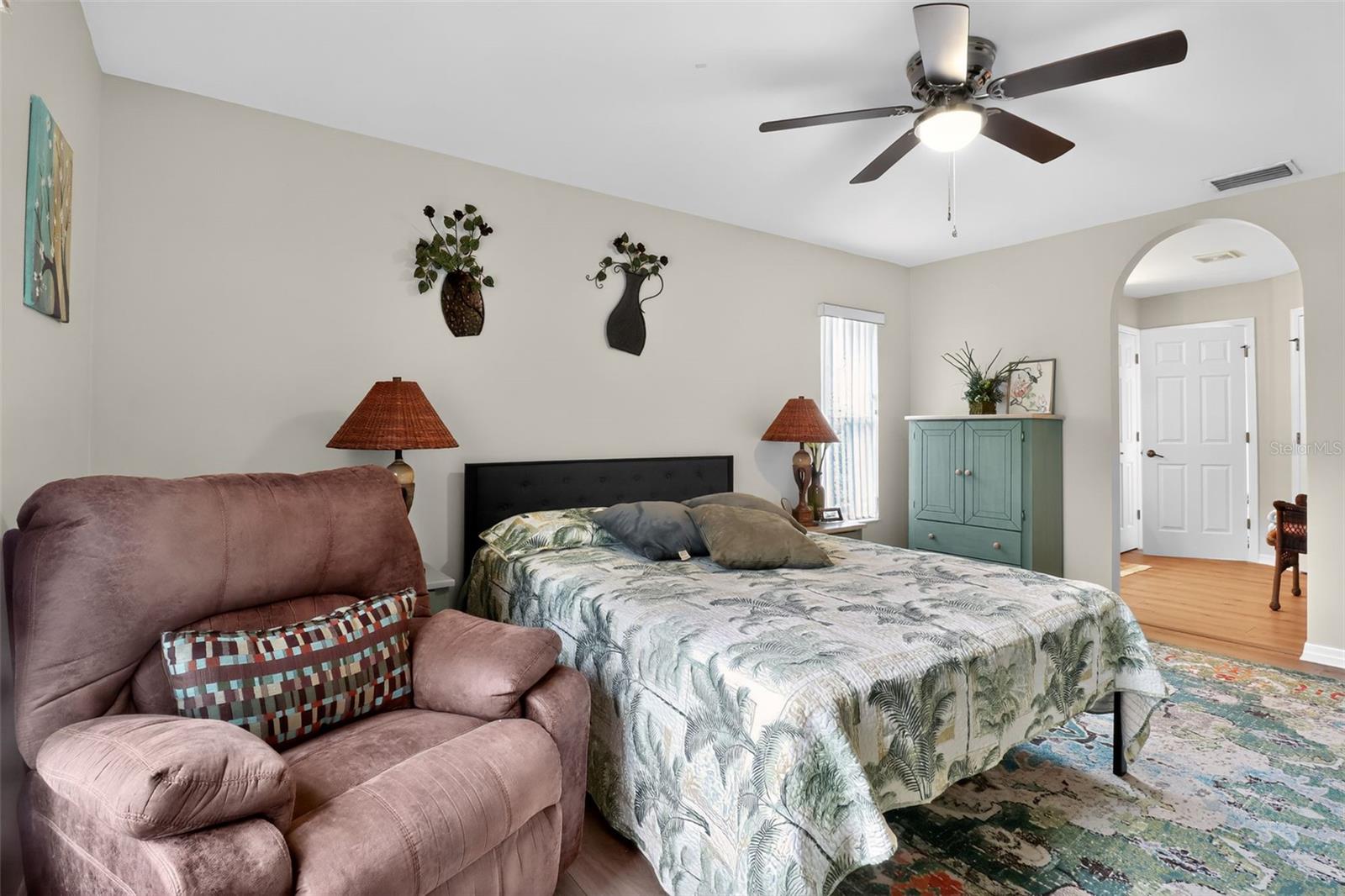 Image 15 of 30 For 1449 Guttenburg Road