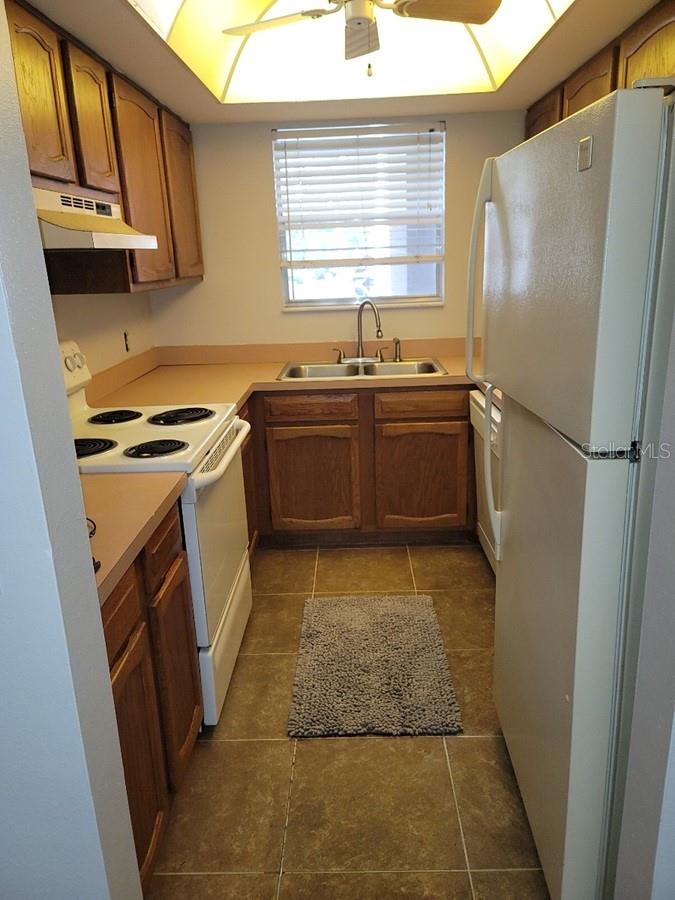 Image 3 of 21 For 4026 Passport Lane 204