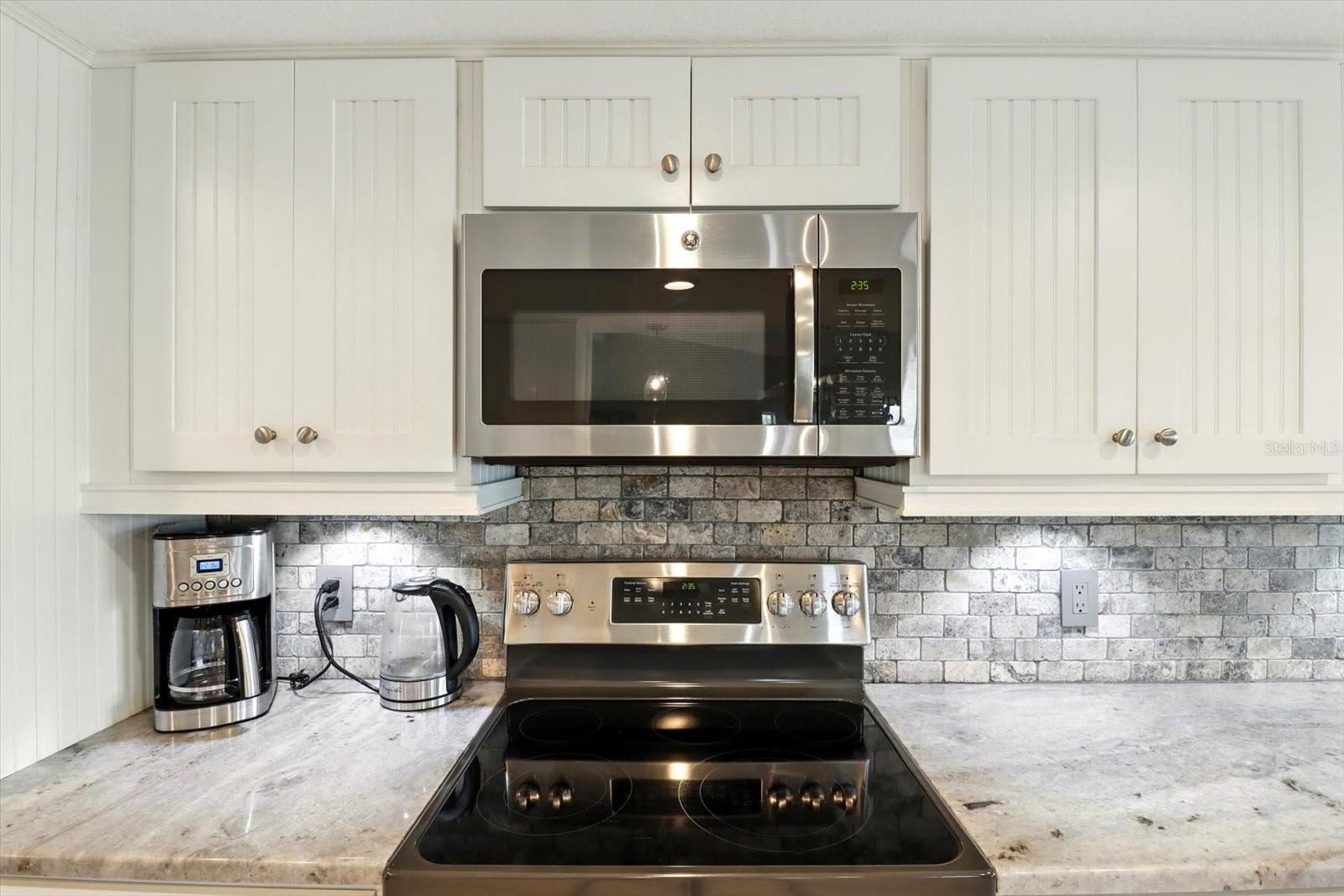 Image 10 of 41 For 5829 Corkwood Court