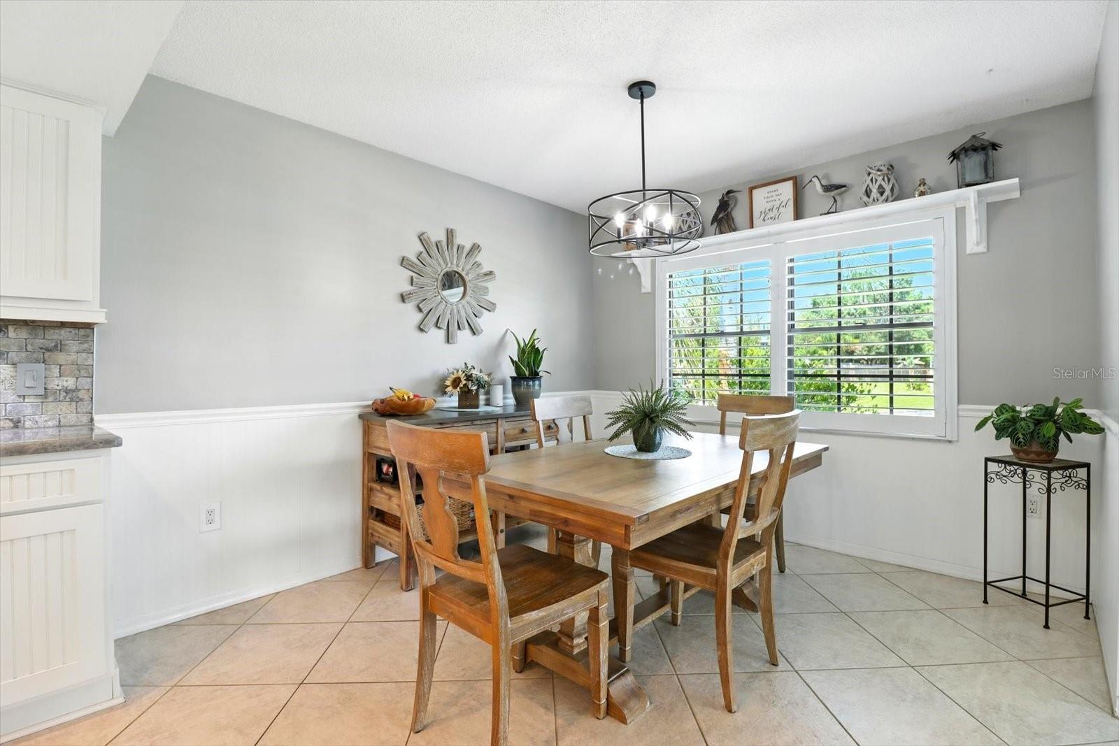 Image 12 of 41 For 5829 Corkwood Court