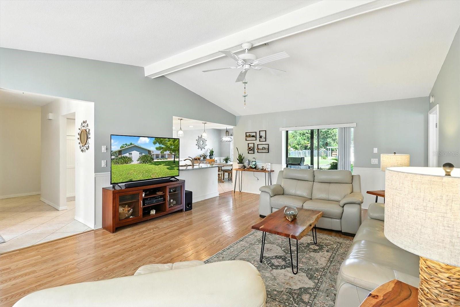 Image 14 of 41 For 5829 Corkwood Court