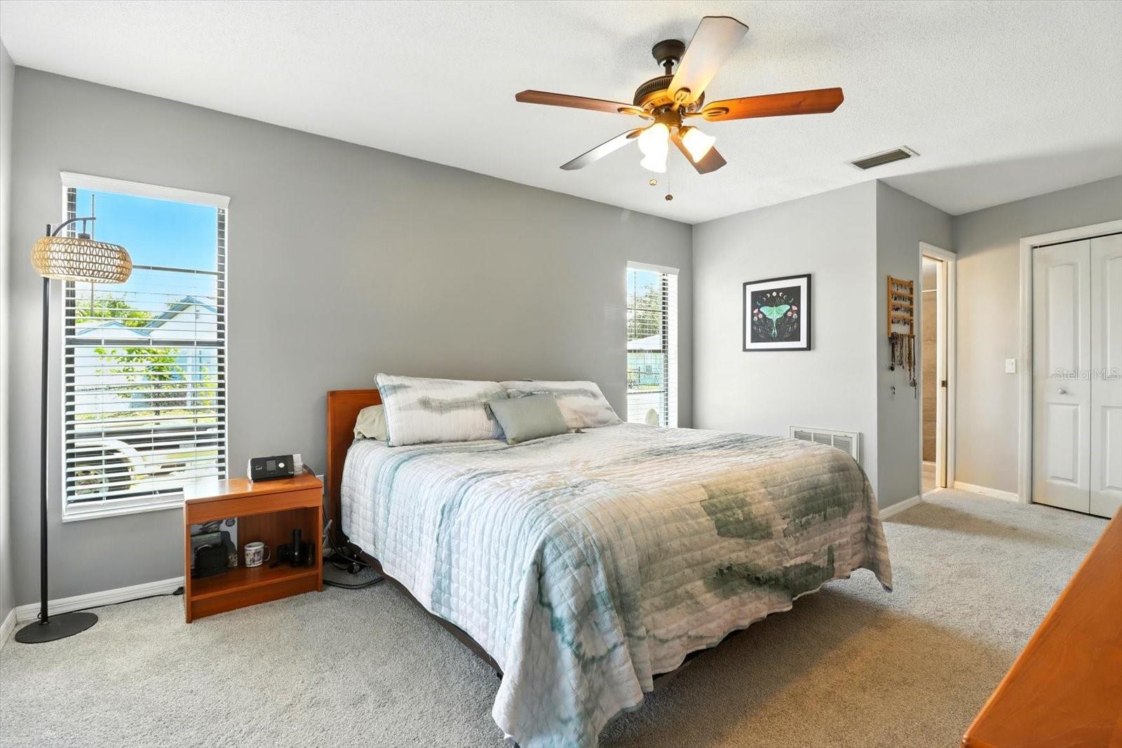 Image 16 of 41 For 5829 Corkwood Court