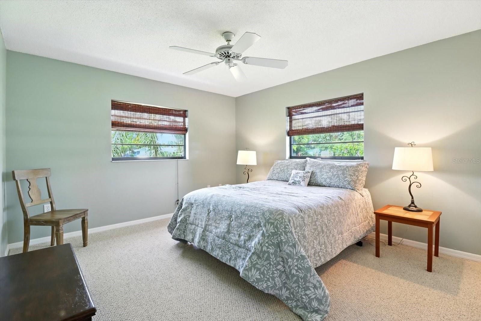 Image 20 of 41 For 5829 Corkwood Court