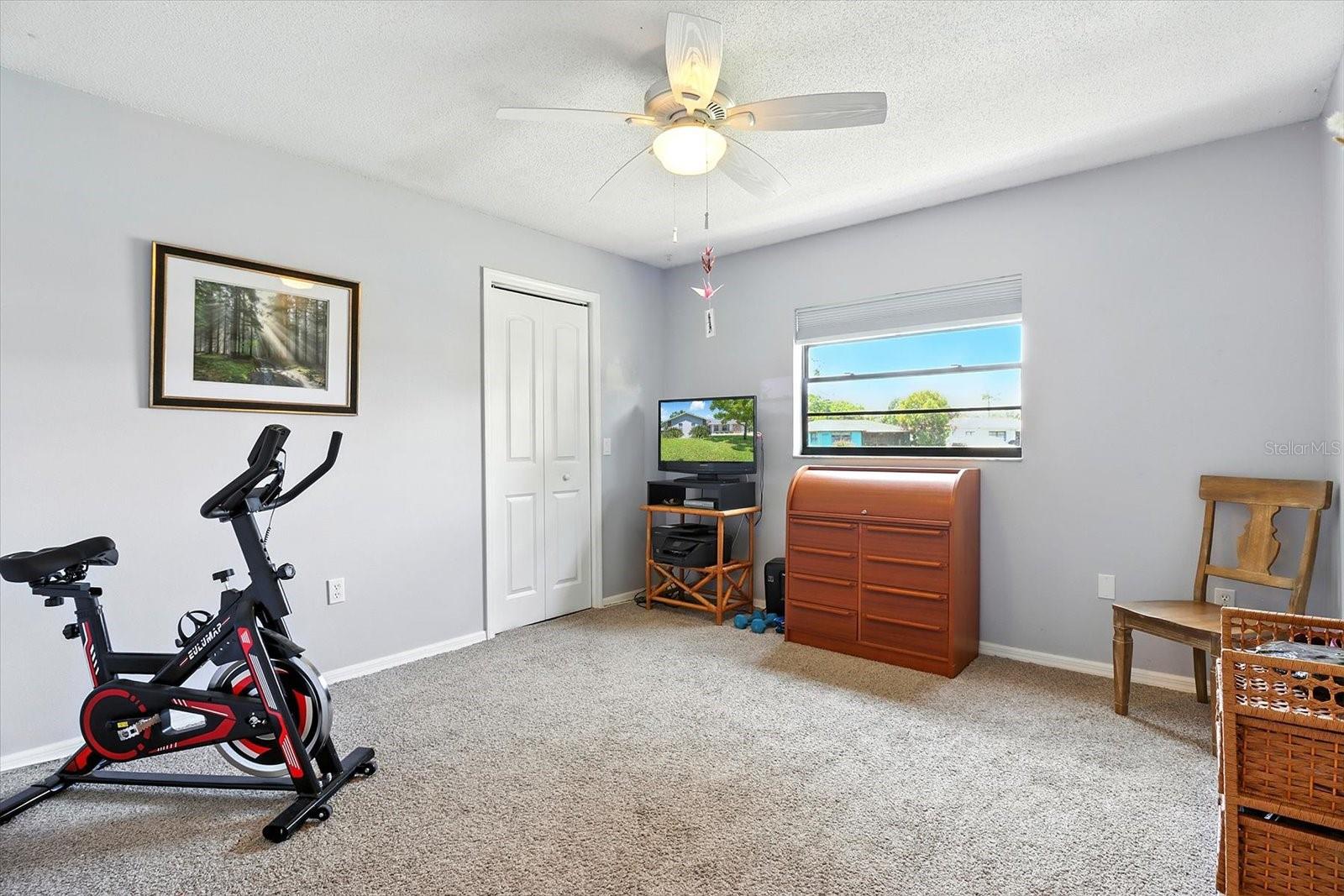 Image 23 of 41 For 5829 Corkwood Court