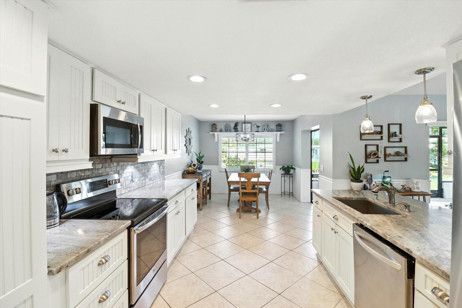 Image 3 of 41 For 5829 Corkwood Court