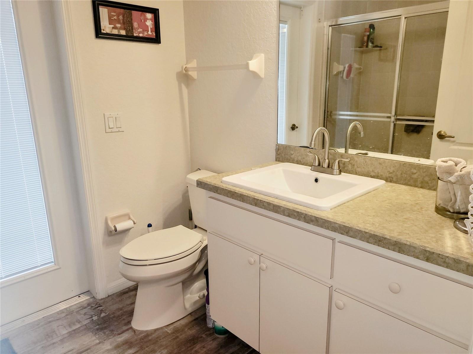 Image 26 of 39 For 376 Royal Palm Way