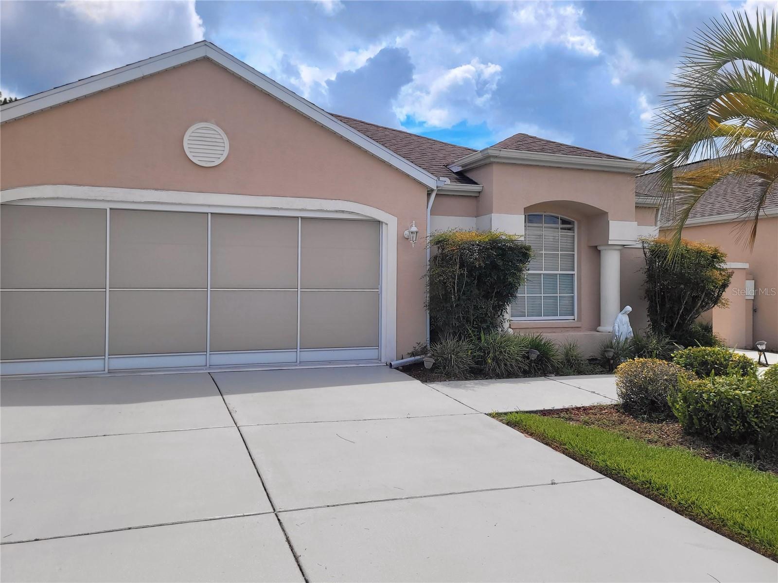 Image 36 of 39 For 376 Royal Palm Way
