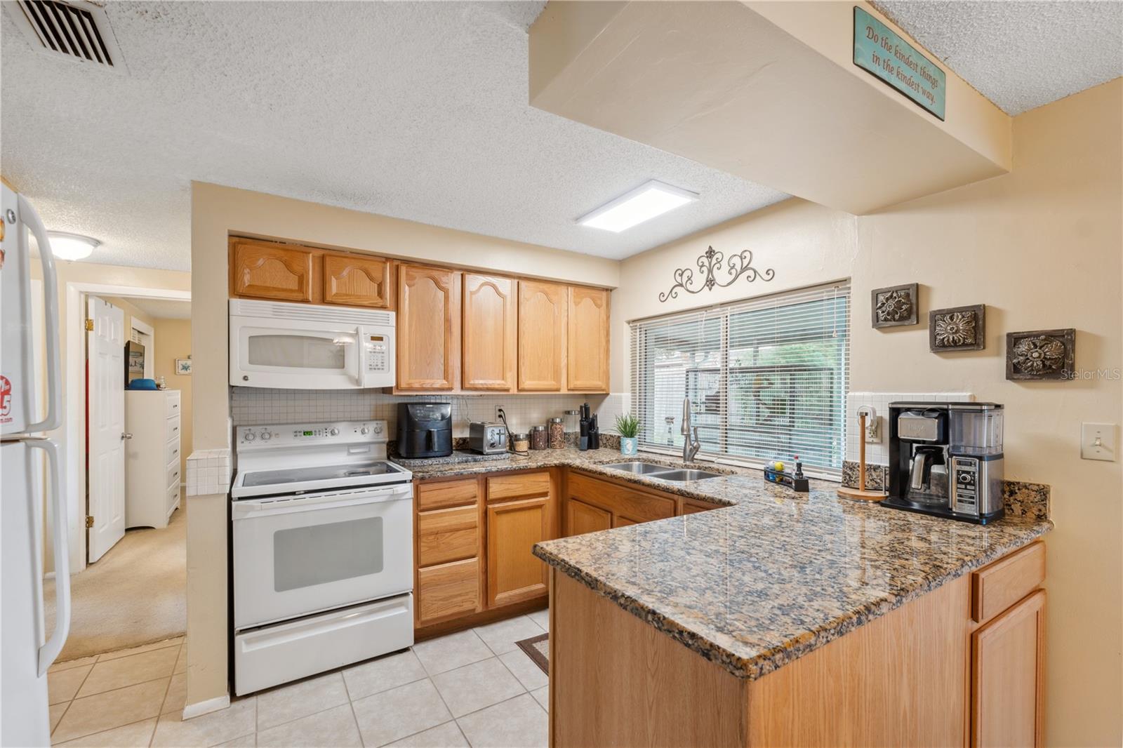 Image 14 of 27 For 3534 Devonshire Drive