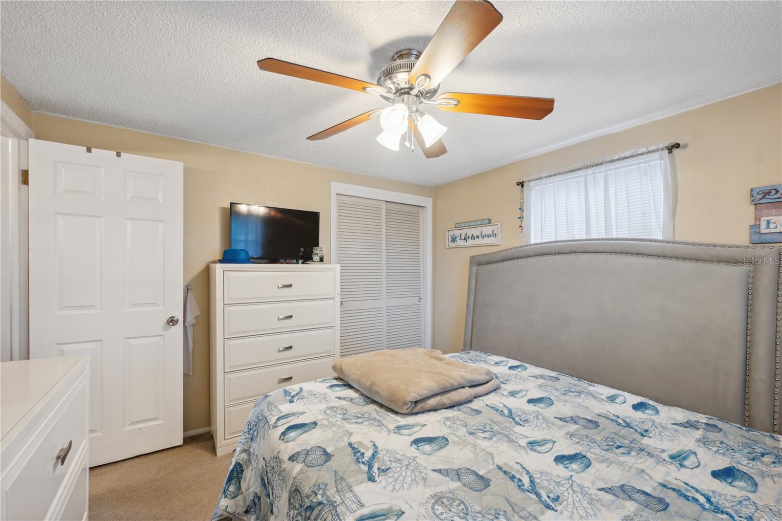 Image 23 of 27 For 3534 Devonshire Drive