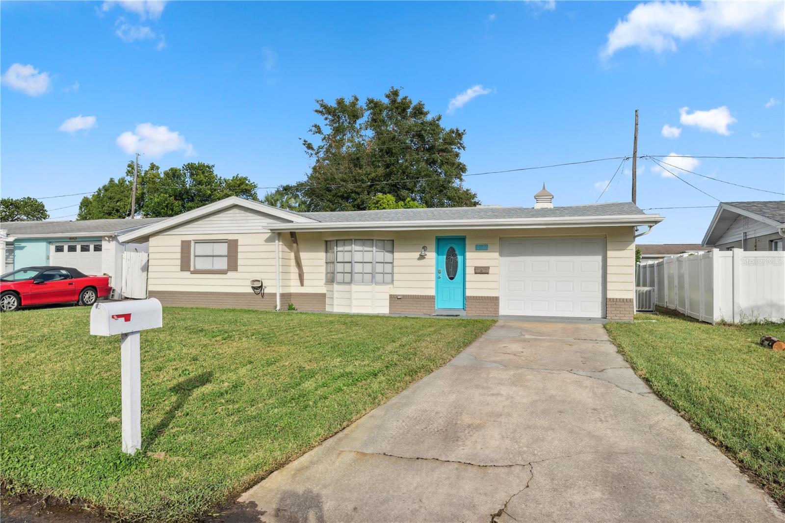 Image 5 of 27 For 3534 Devonshire Drive
