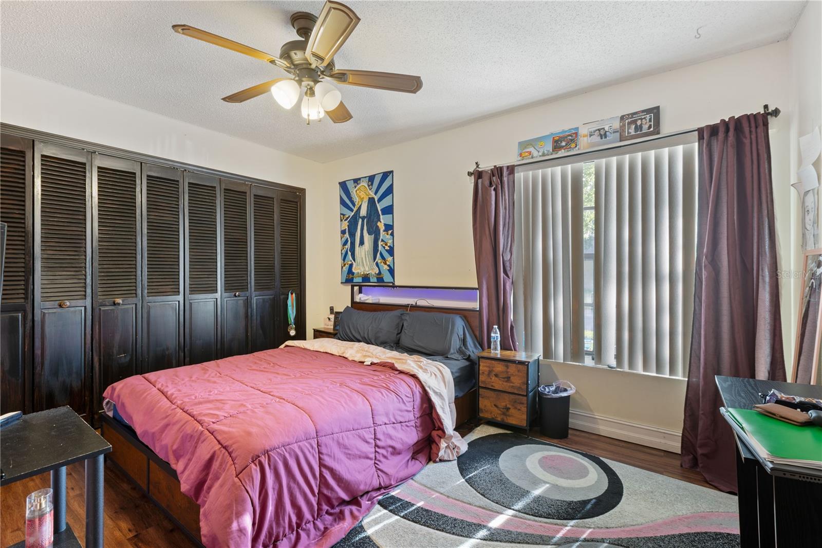 Listing photo id 16 for 5506 Redhawk Drive