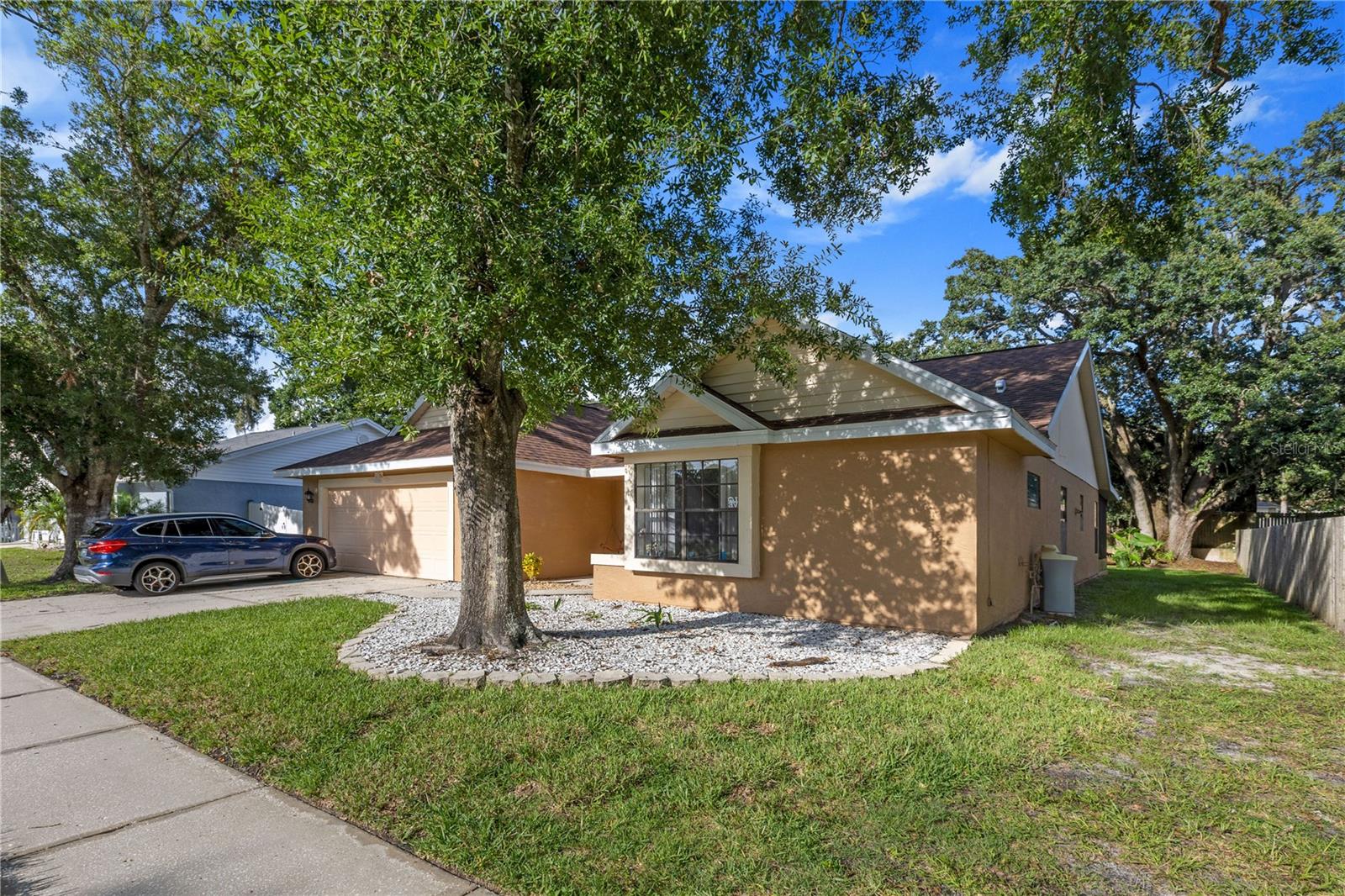 Listing photo id 0 for 5506 Redhawk Drive