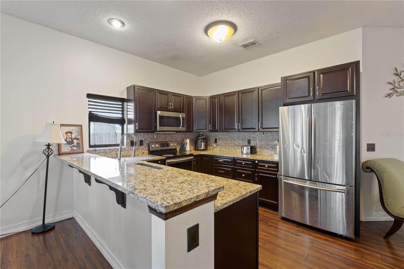 Listing photo id 5 for 5506 Redhawk Drive