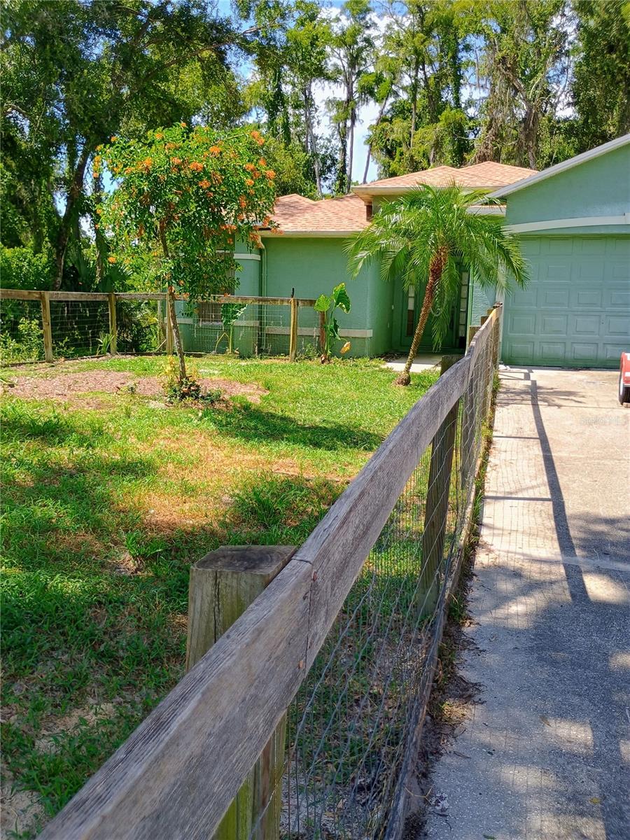 Details for 8977 Lake Drive, NEW PORT RICHEY, FL 34654
