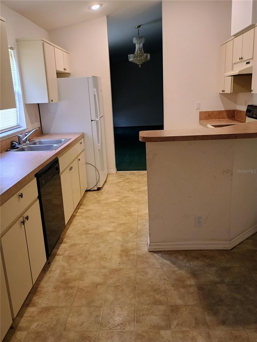 Image 6 of 31 For 8977 Lake Drive