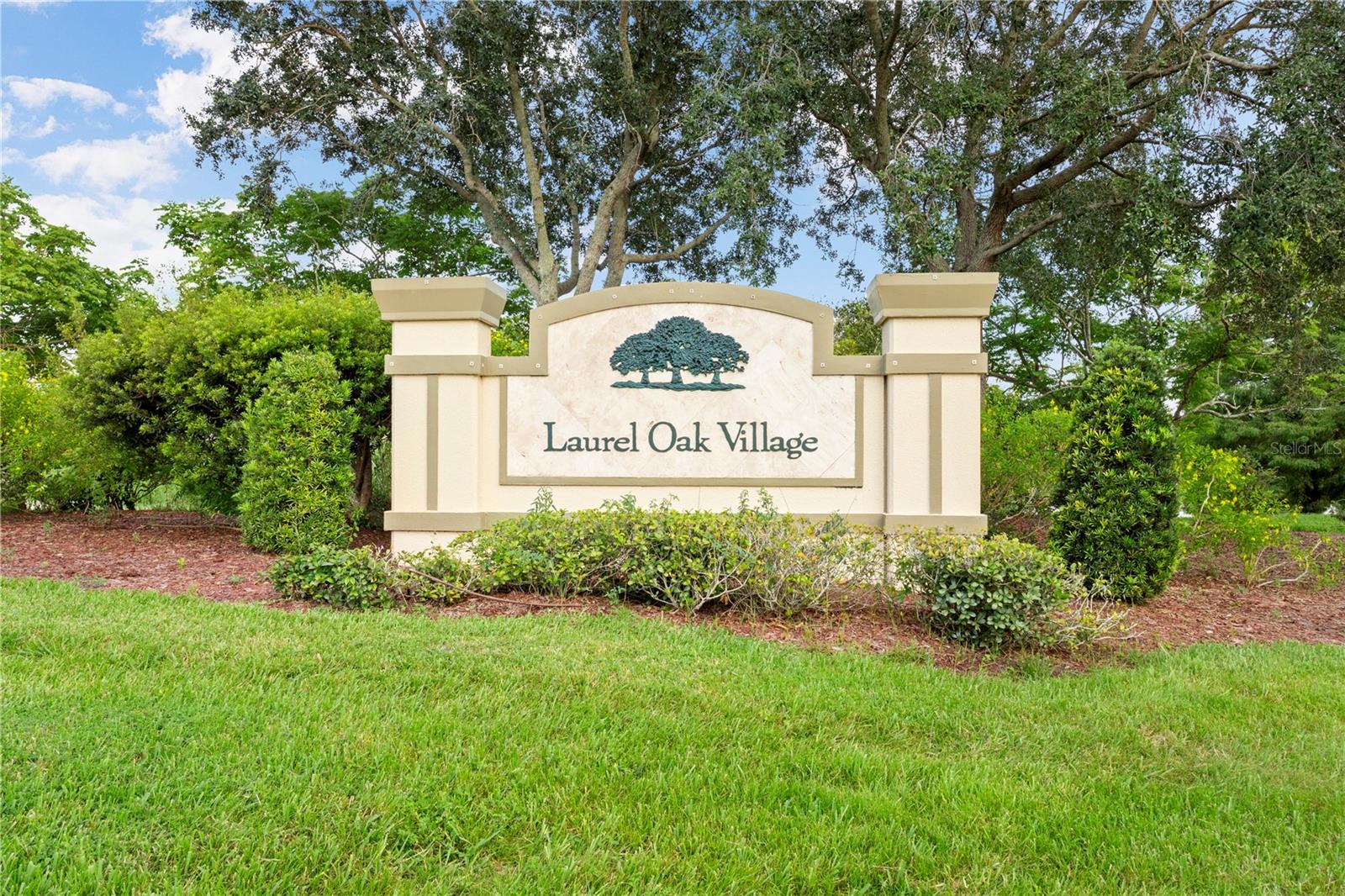 Image 40 of 46 For 20036 Bluff Oak Boulevard