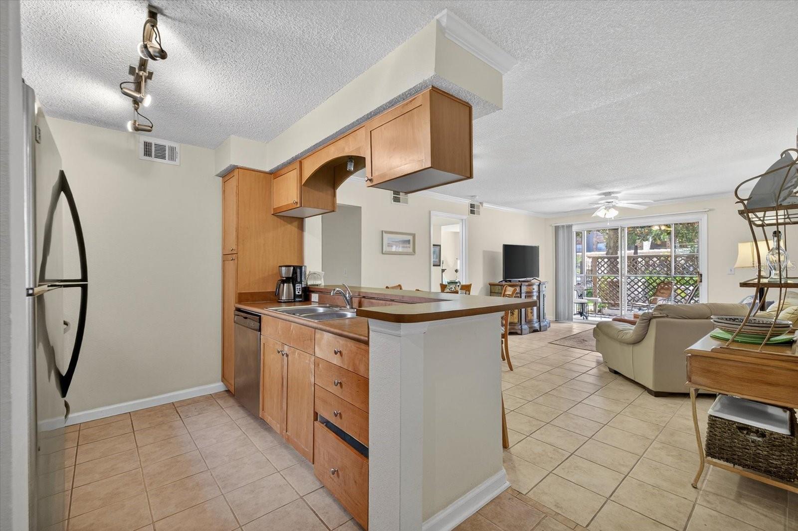 Image 11 of 68 For 2500 Winding Creek Boulevard D106