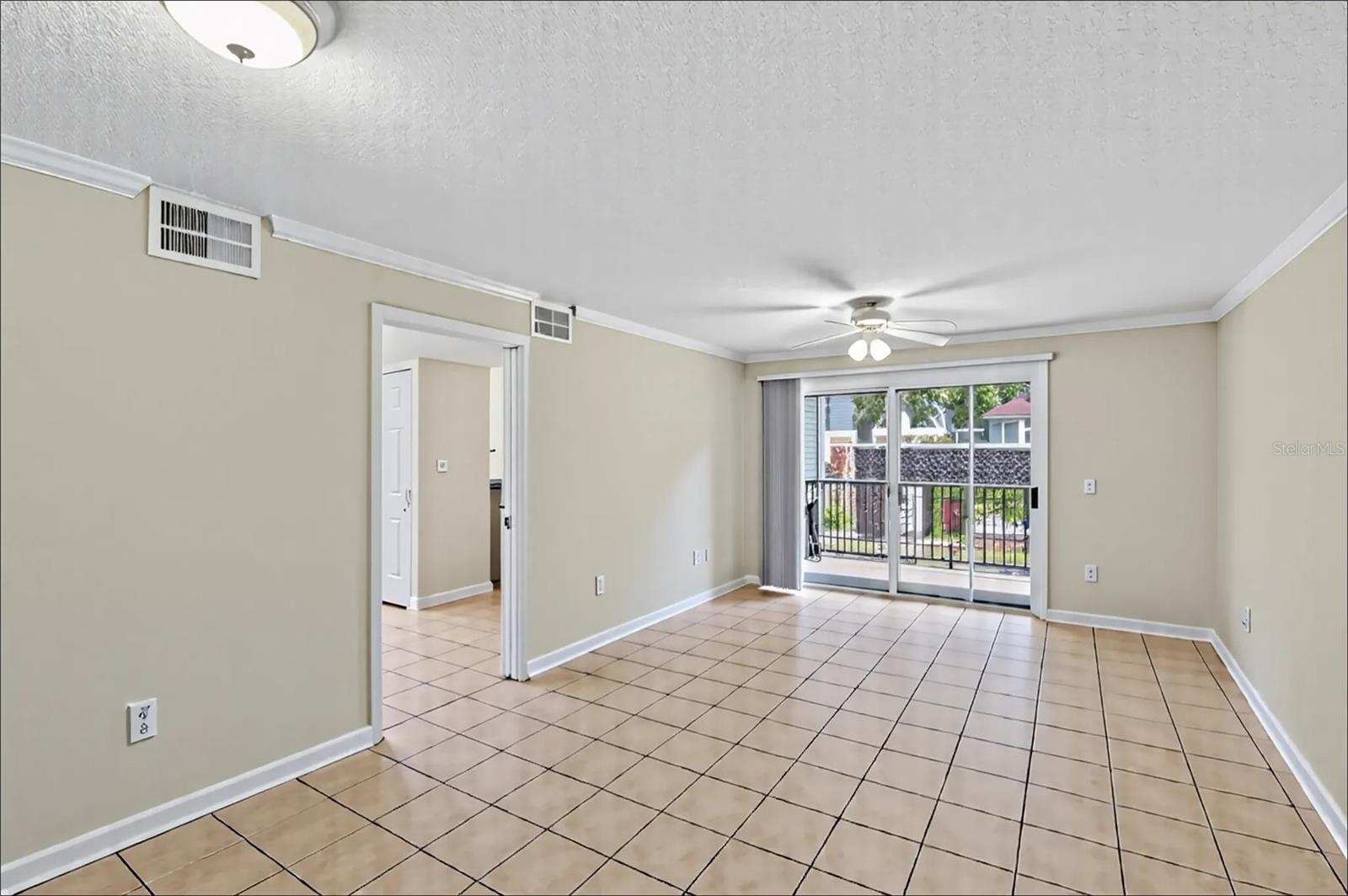 Image 20 of 68 For 2500 Winding Creek Boulevard D106
