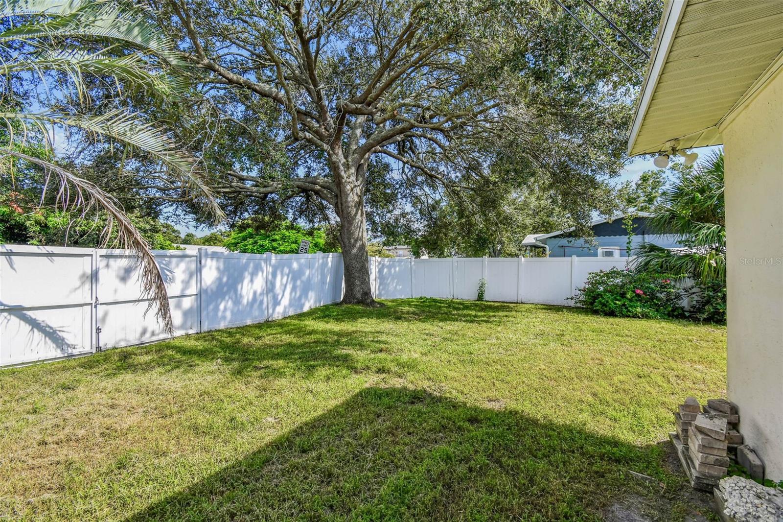 Image 35 of 47 For 5500 30th Avenue N