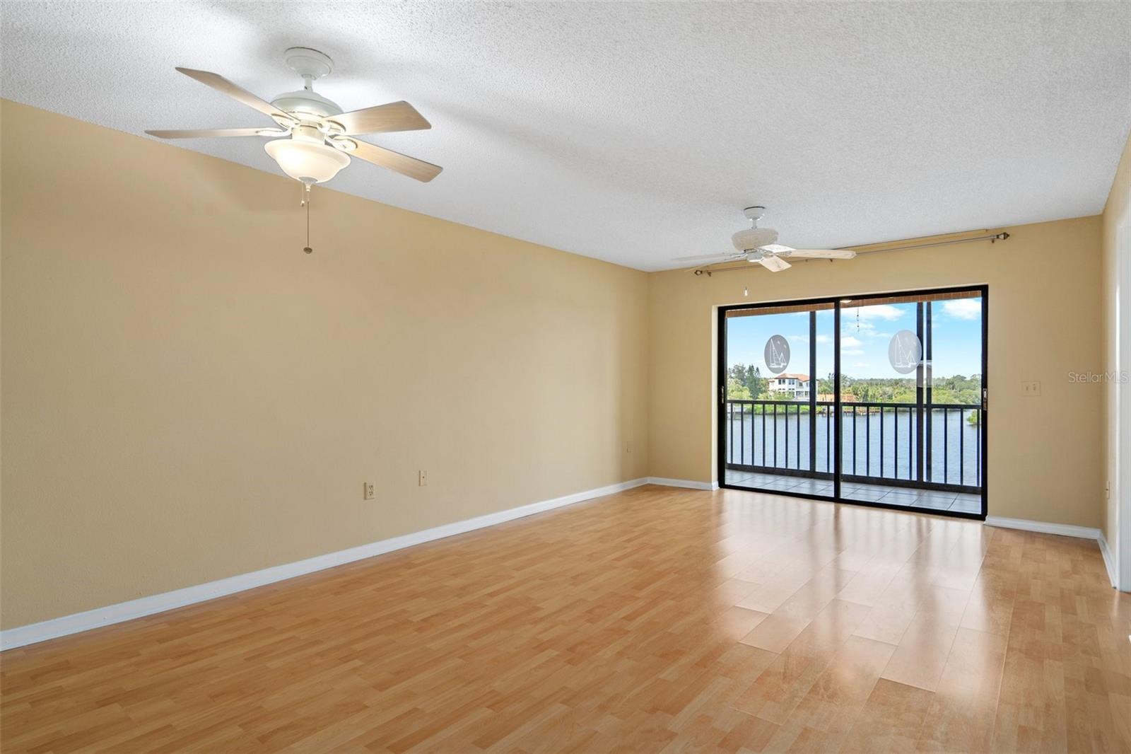 Image 11 of 56 For 8150 Brent Street 732