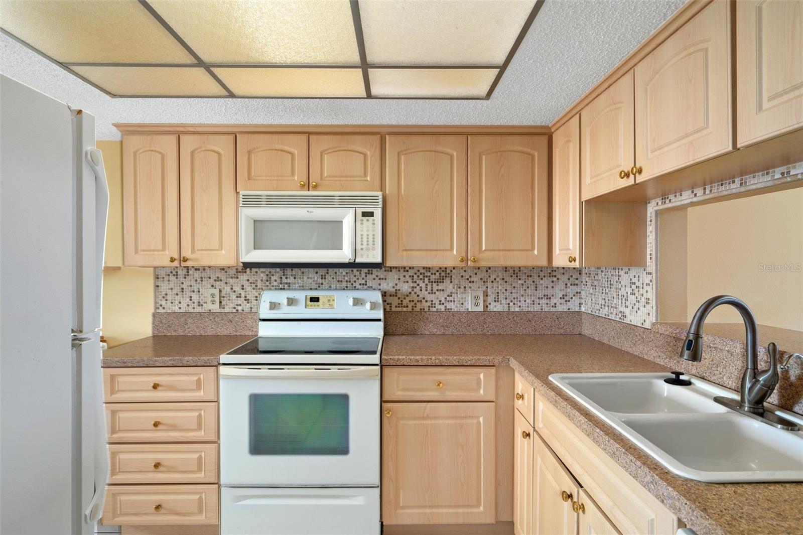 Image 15 of 56 For 8150 Brent Street 732