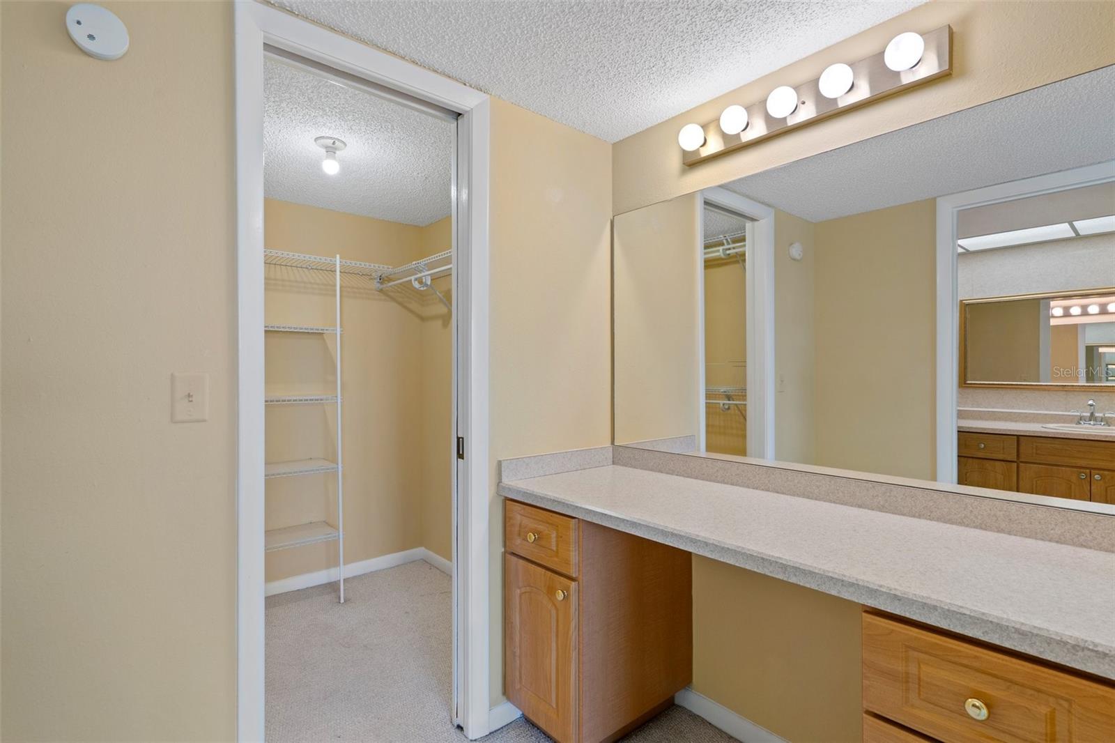 Image 24 of 56 For 8150 Brent Street 732
