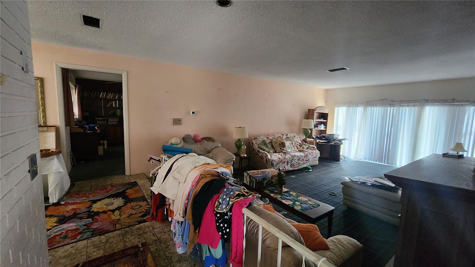 Image 11 of 66 For 7124 Jasmin Drive