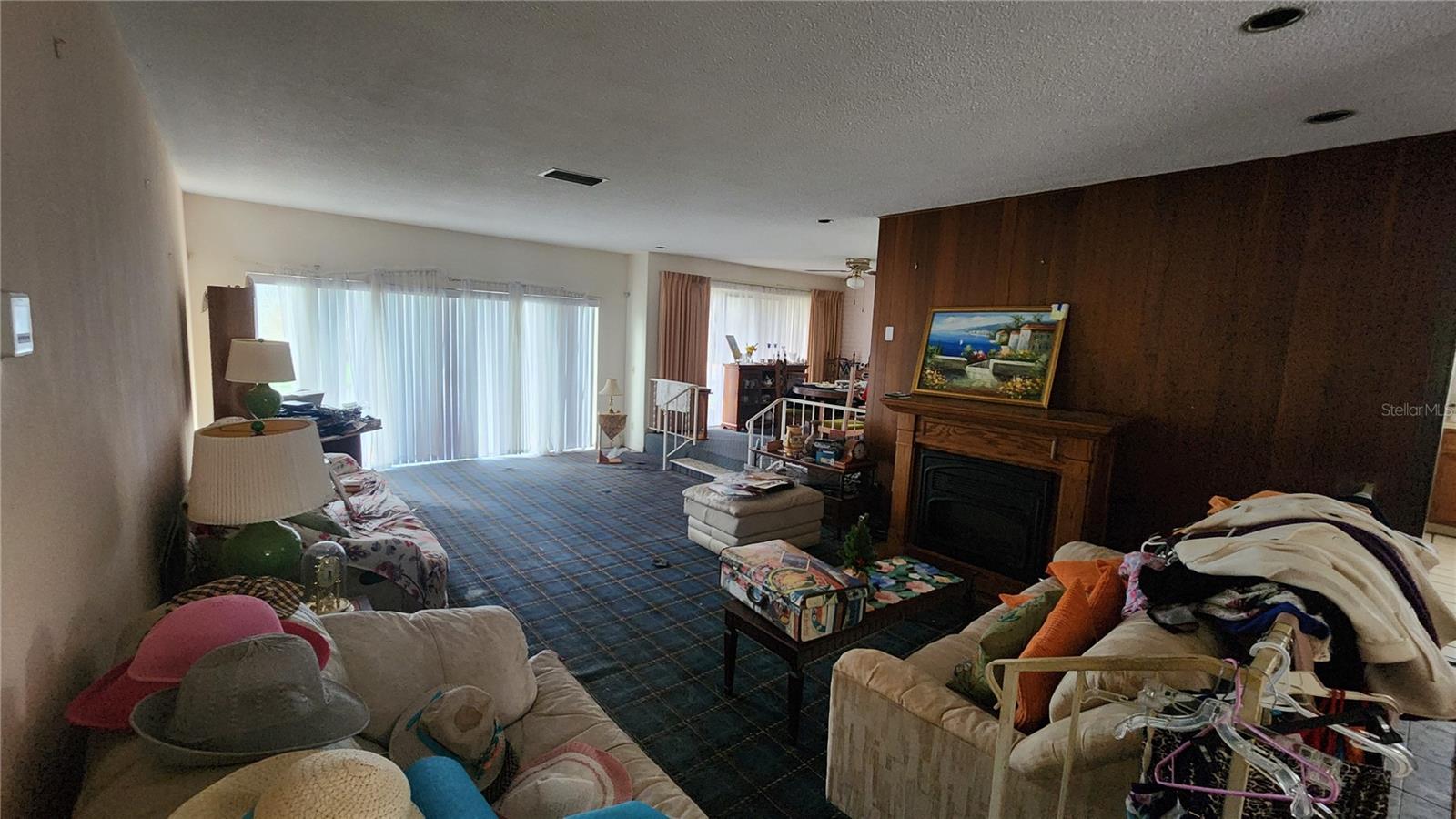 Image 13 of 66 For 7124 Jasmin Drive