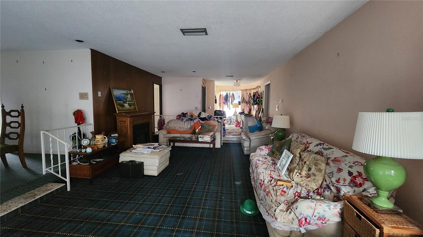Image 17 of 66 For 7124 Jasmin Drive