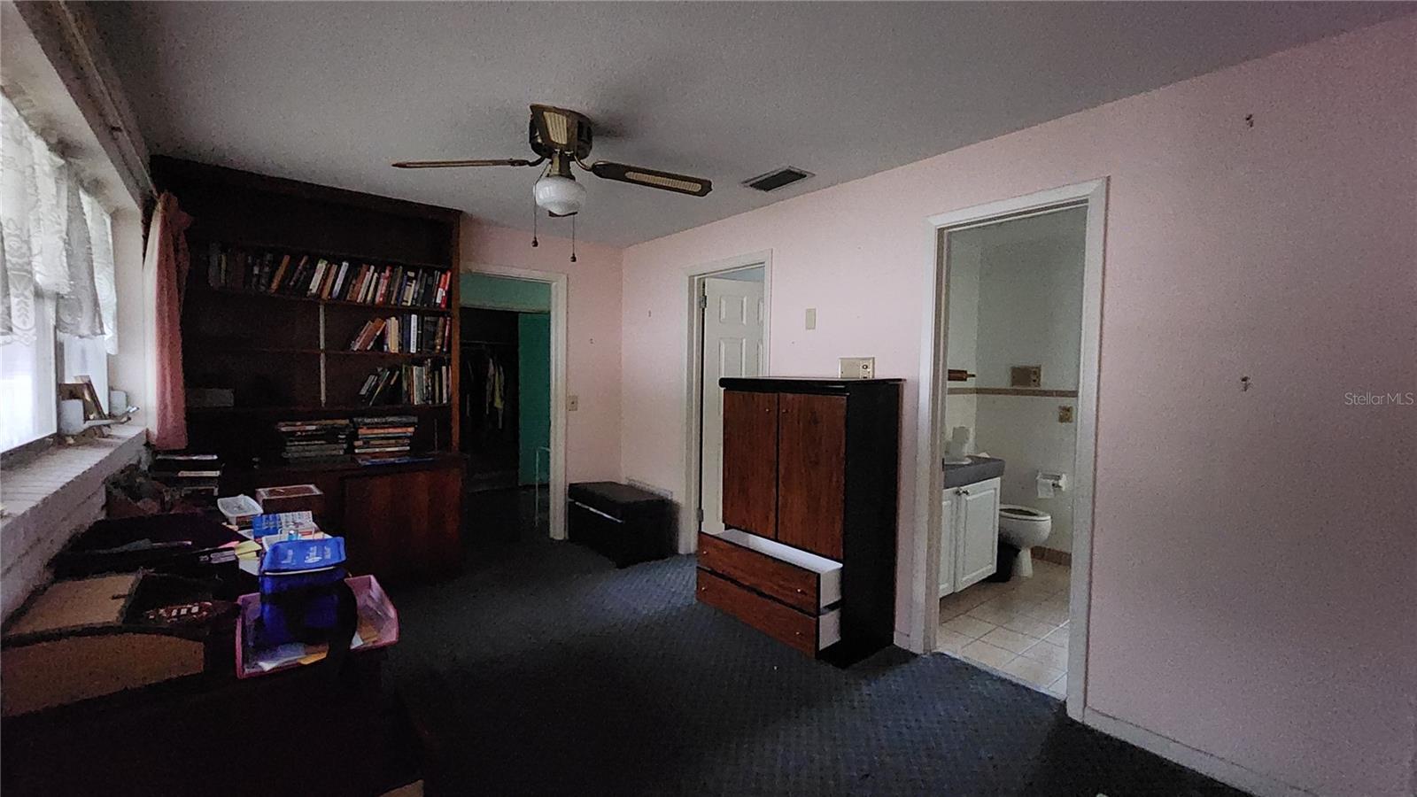 Image 22 of 66 For 7124 Jasmin Drive