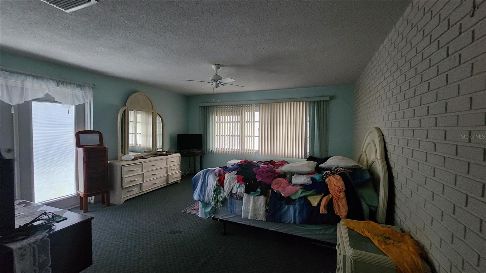 Image 32 of 66 For 7124 Jasmin Drive