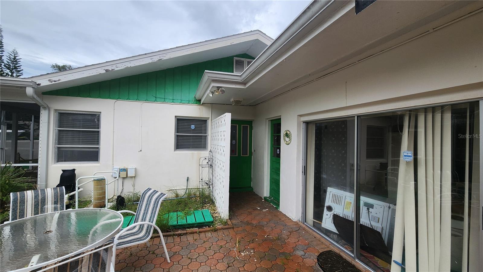 Image 5 of 66 For 7124 Jasmin Drive