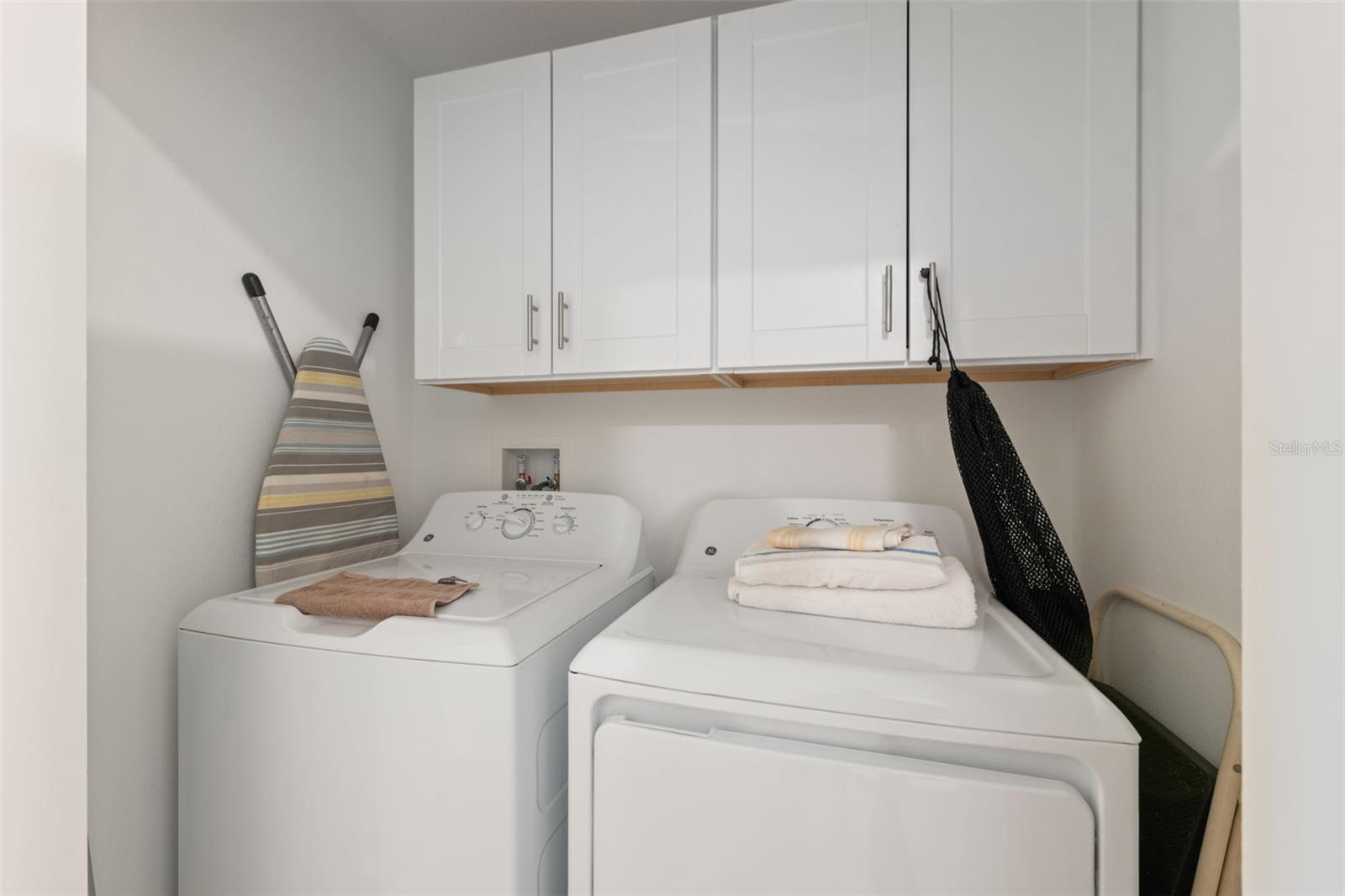 Image 19 of 27 For 8977 Gallantree Place