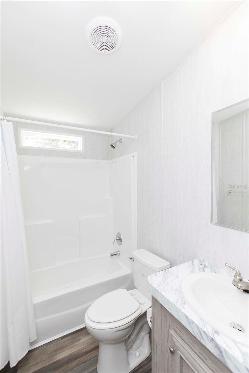 Image 22 of 31 For 12841 Hicks Road