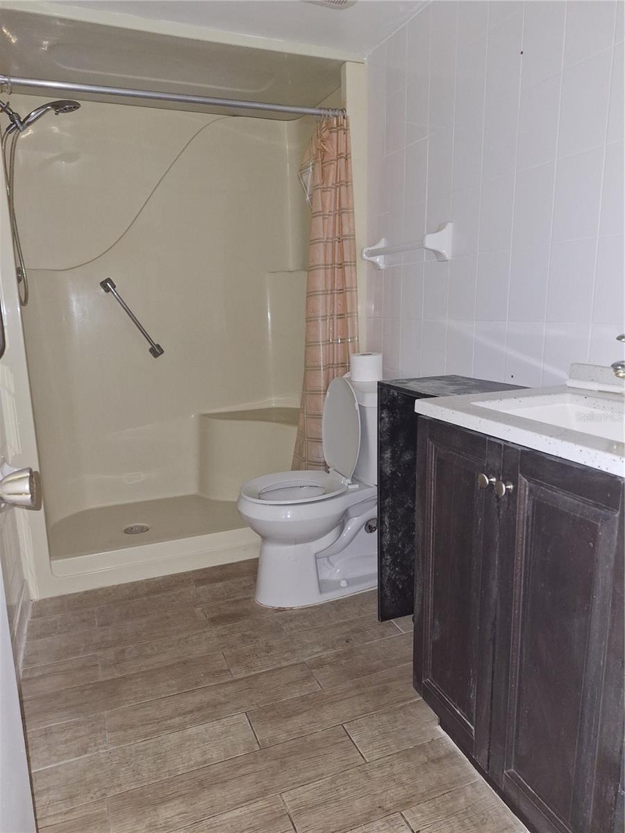 Image 49 of 75 For 4518 Garnet Drive 202