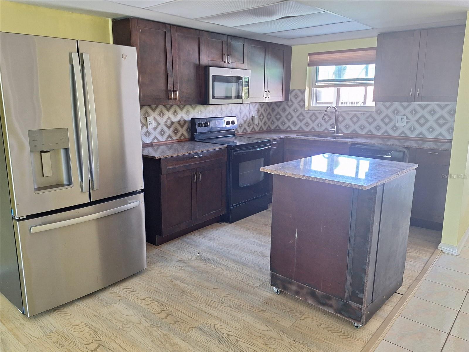 Image 54 of 75 For 4518 Garnet Drive 202