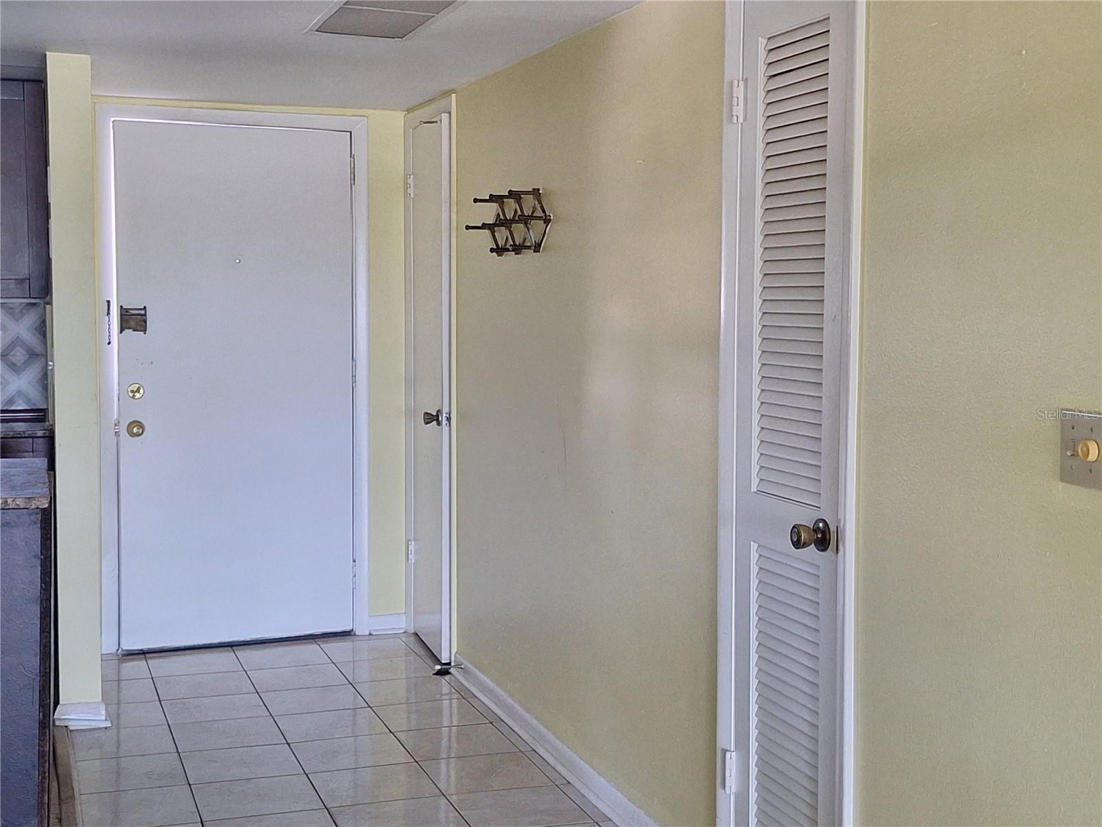 Image 9 of 75 For 4518 Garnet Drive 202