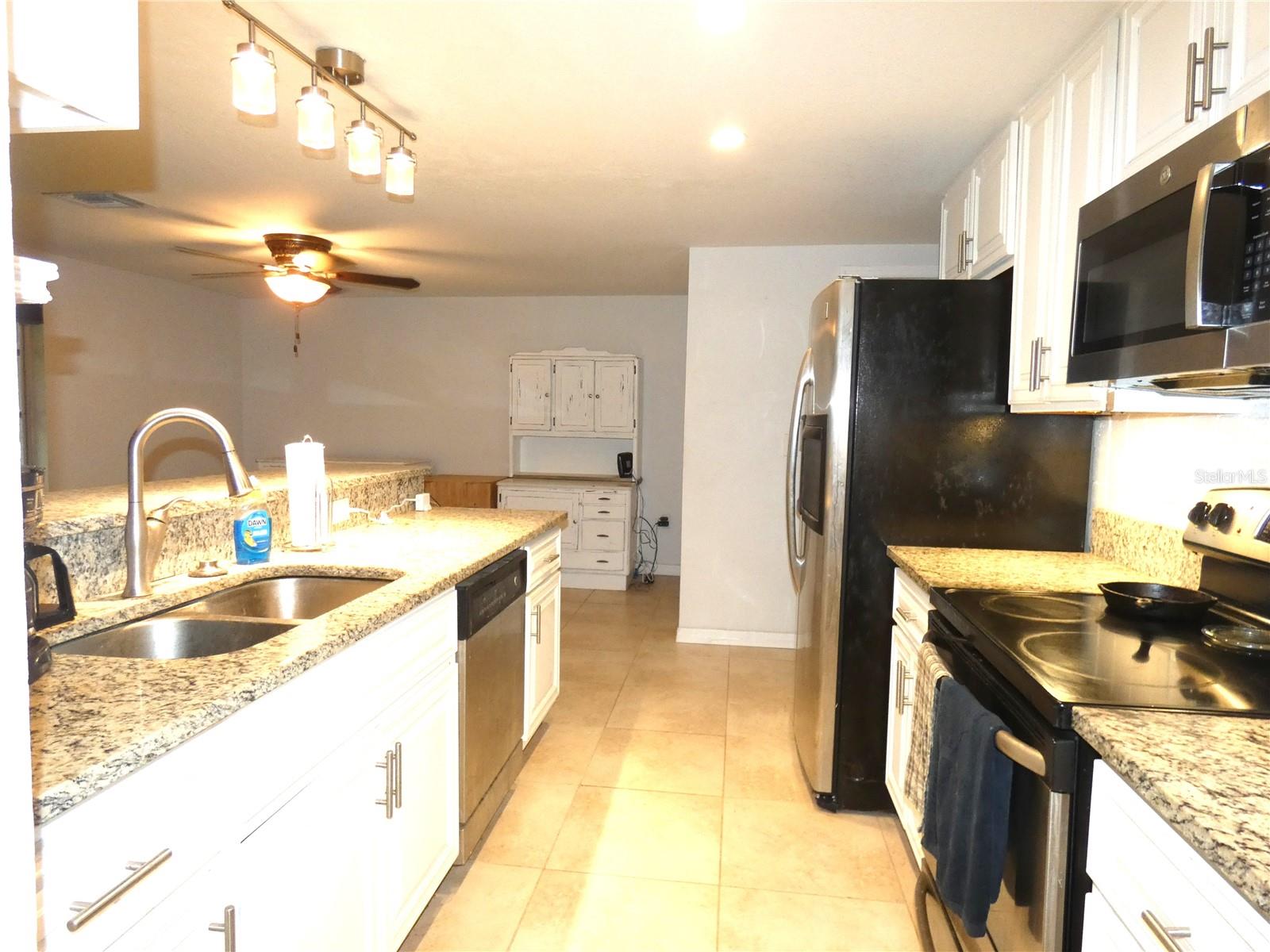 Image 15 of 39 For 8140 San Felipe Court