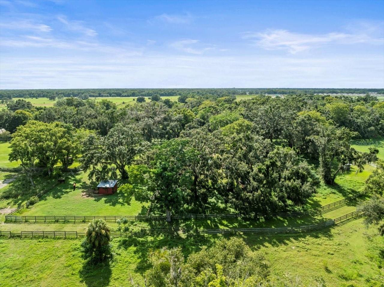 Image 31 of 44 For 18810 Kuka Lane