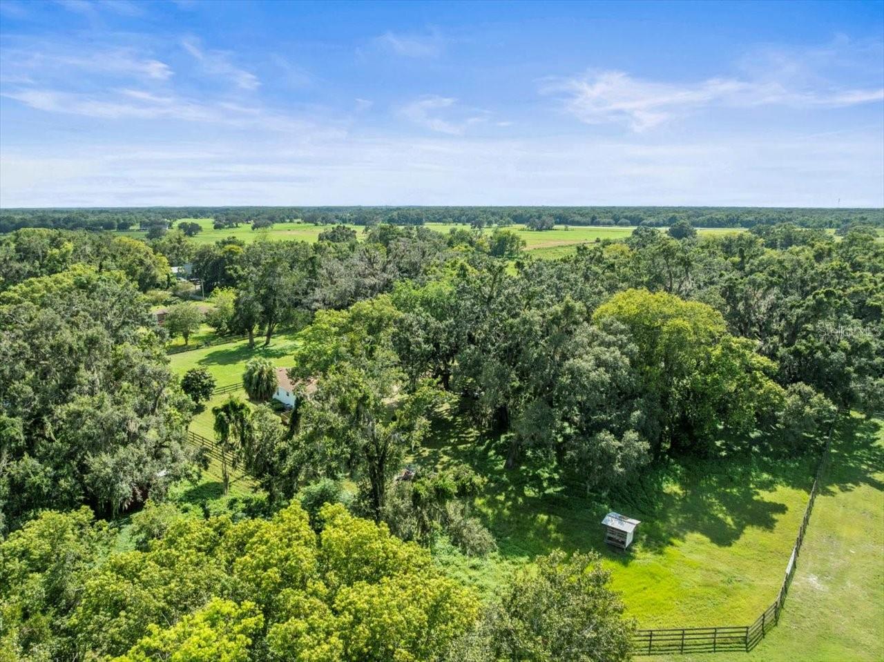 Image 33 of 44 For 18810 Kuka Lane