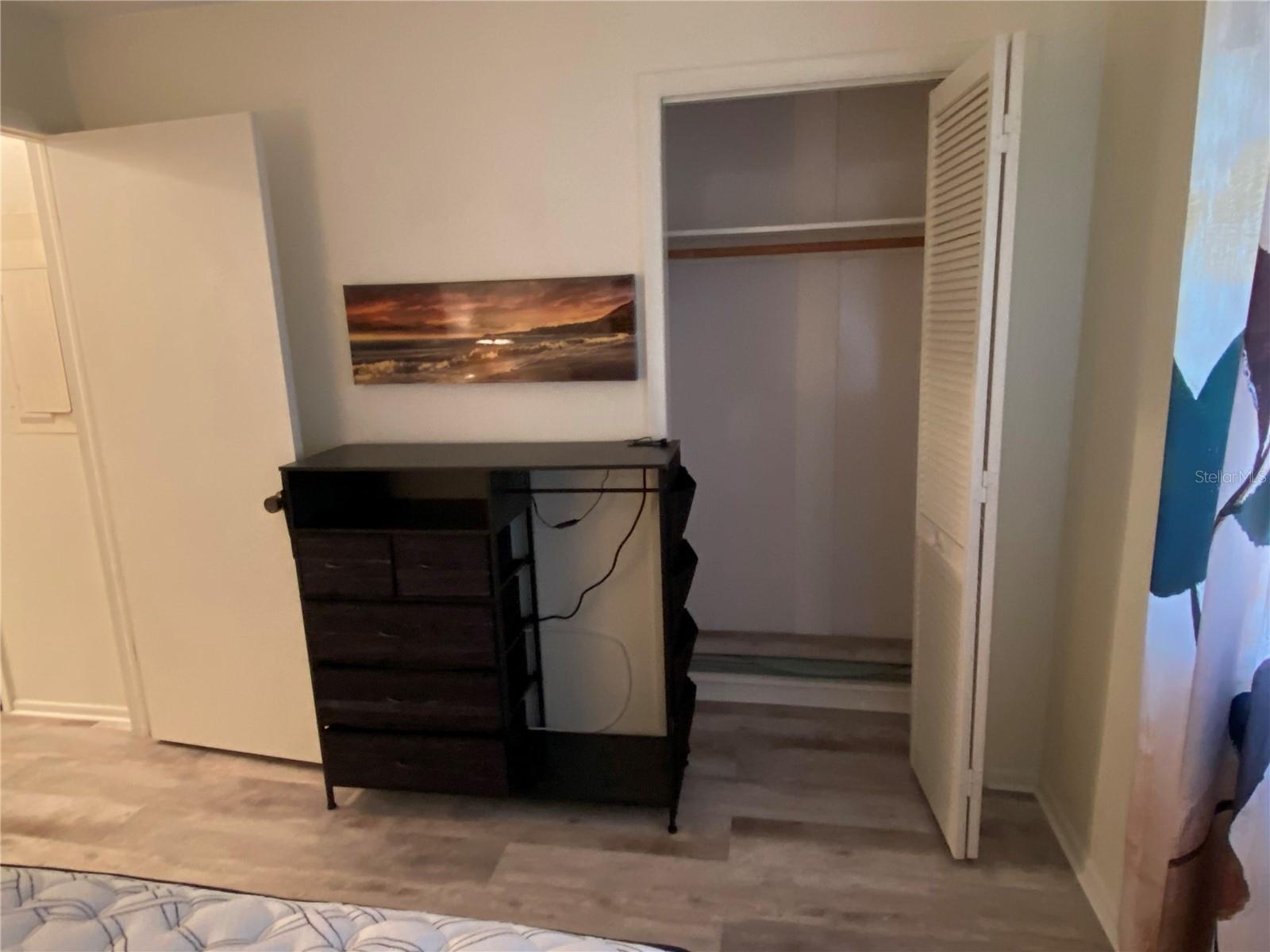 Image 16 of 42 For 12906 Wedgewood Way D