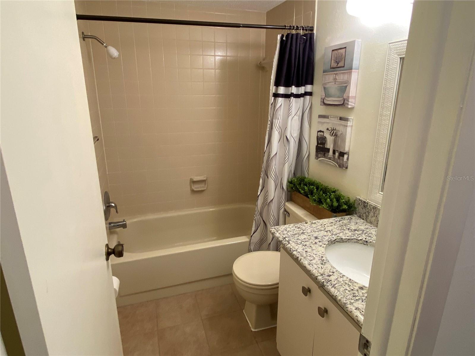 Image 33 of 42 For 12906 Wedgewood Way D