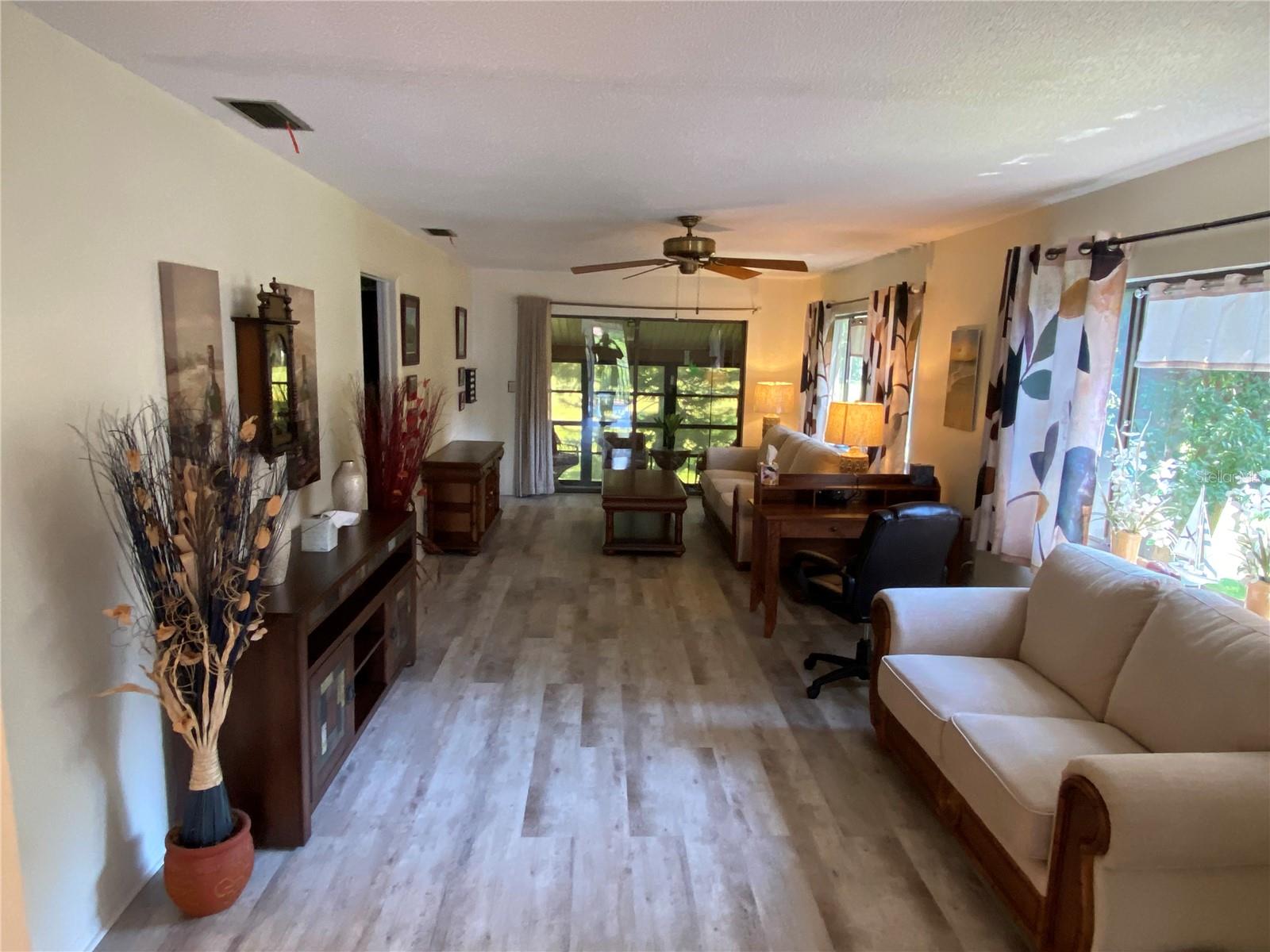 Image 9 of 42 For 12906 Wedgewood Way D