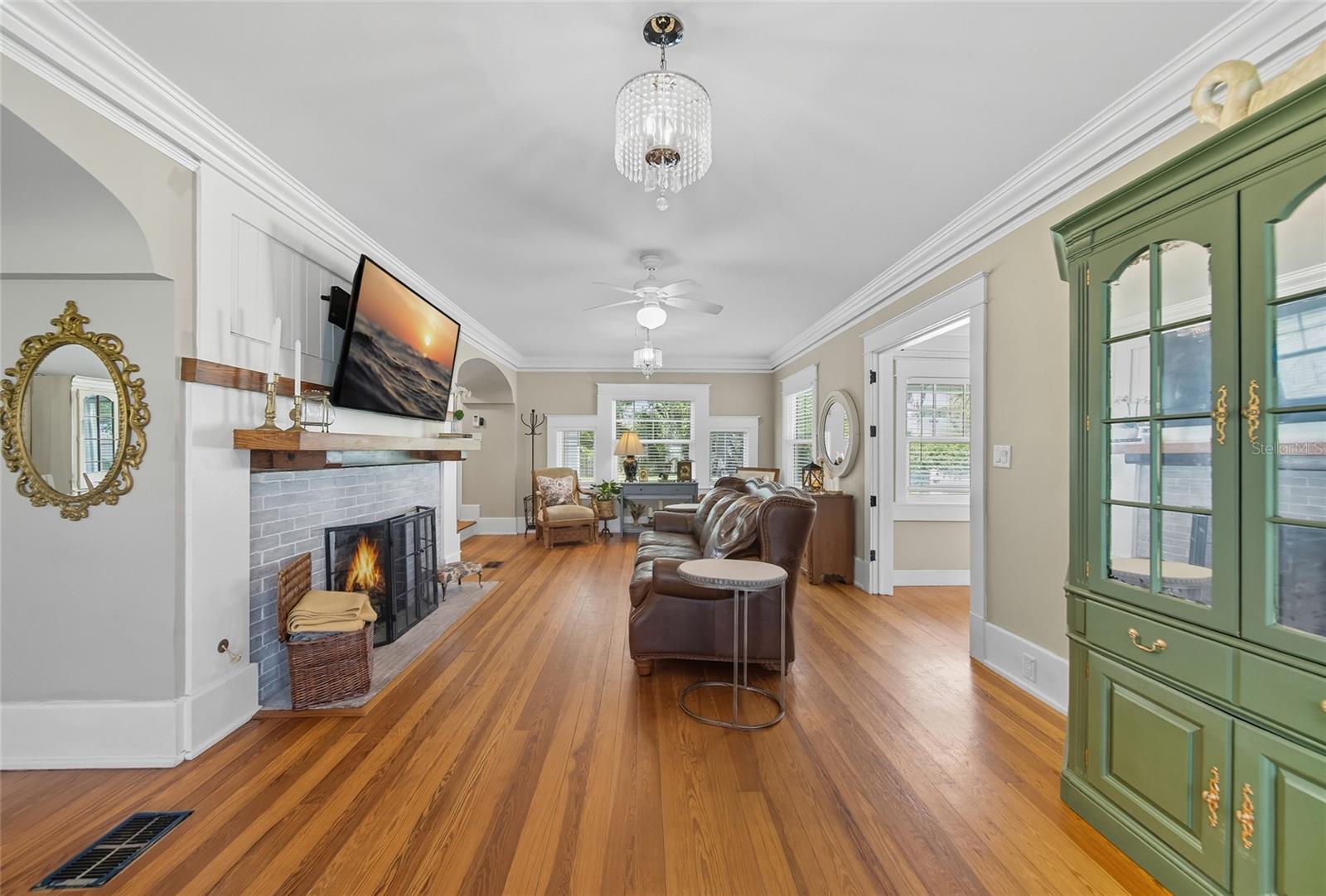 Image 13 of 44 For 601 5th Street W