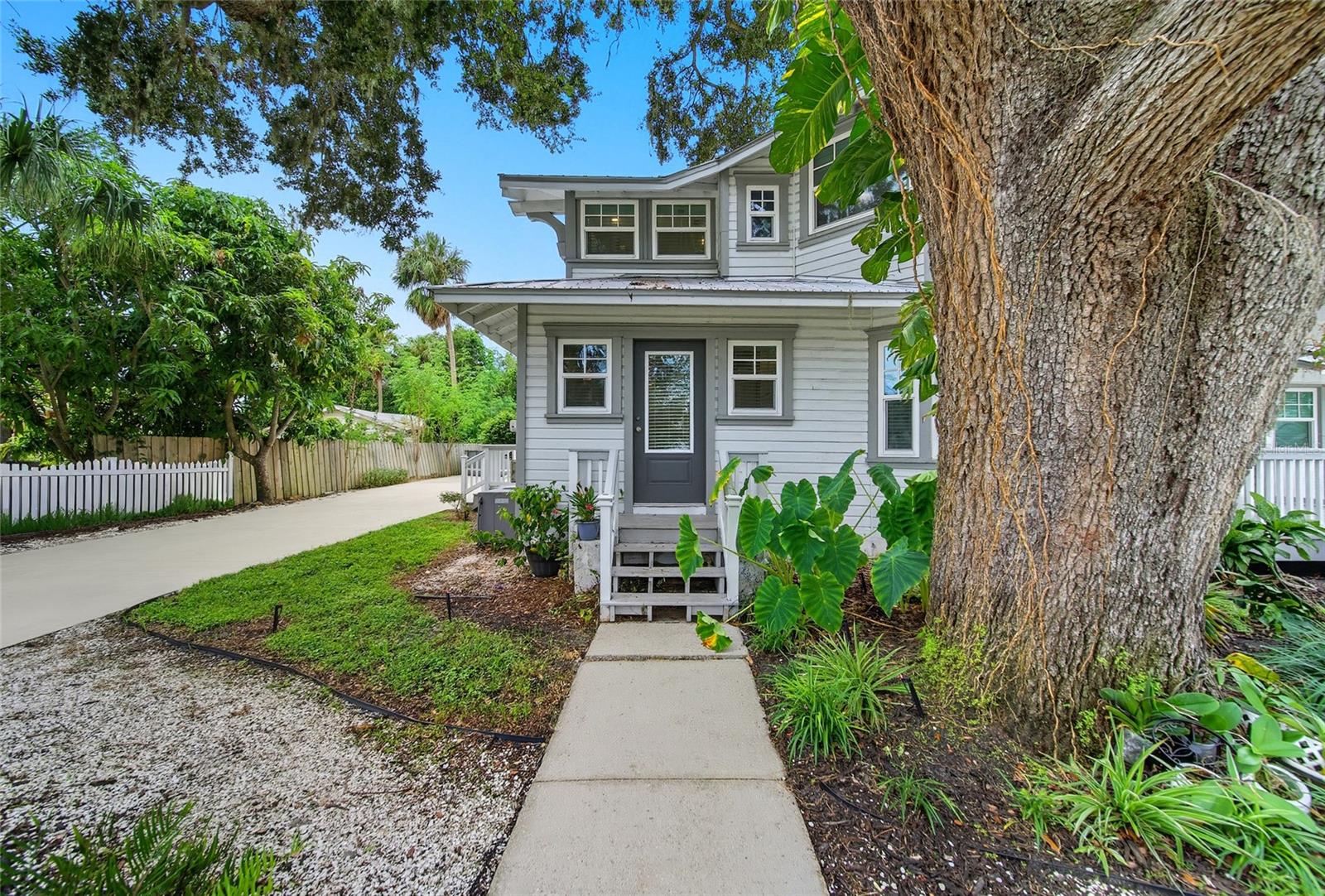 Image 36 of 44 For 601 5th Street W