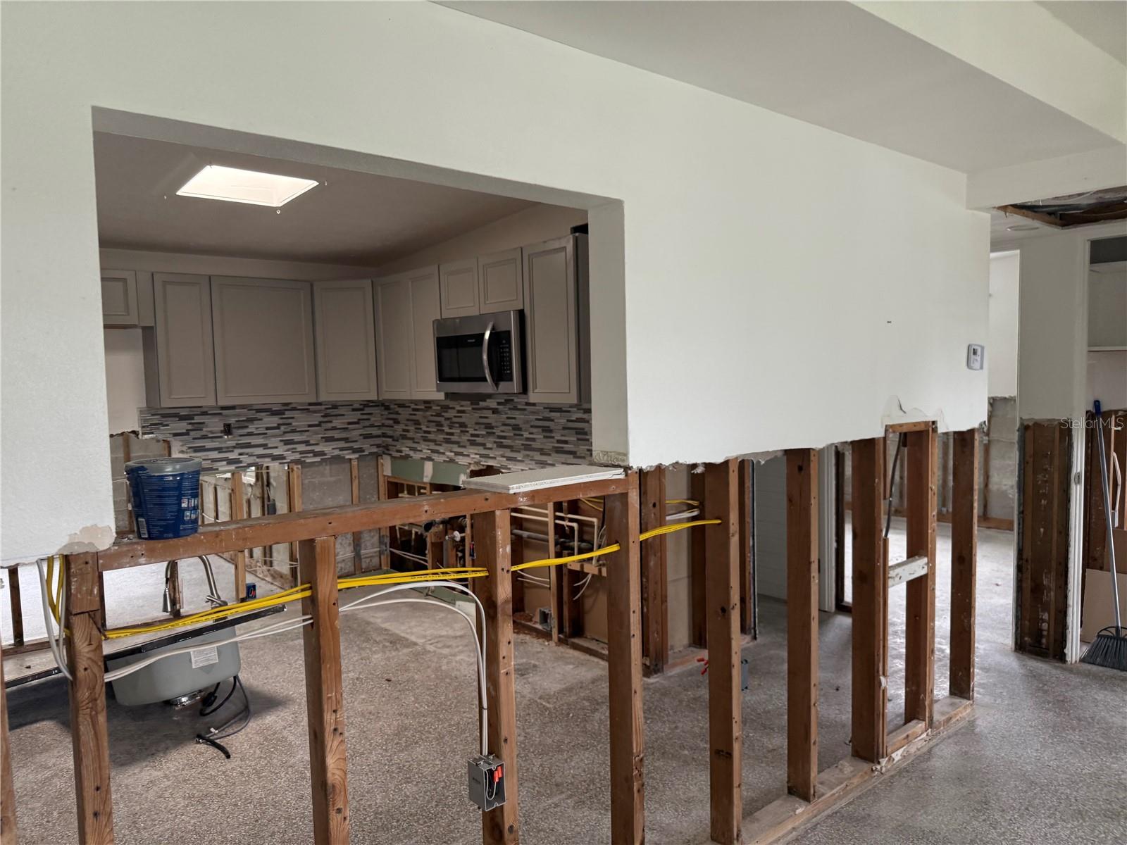 Image 6 of 10 For 13308 Carol Drive