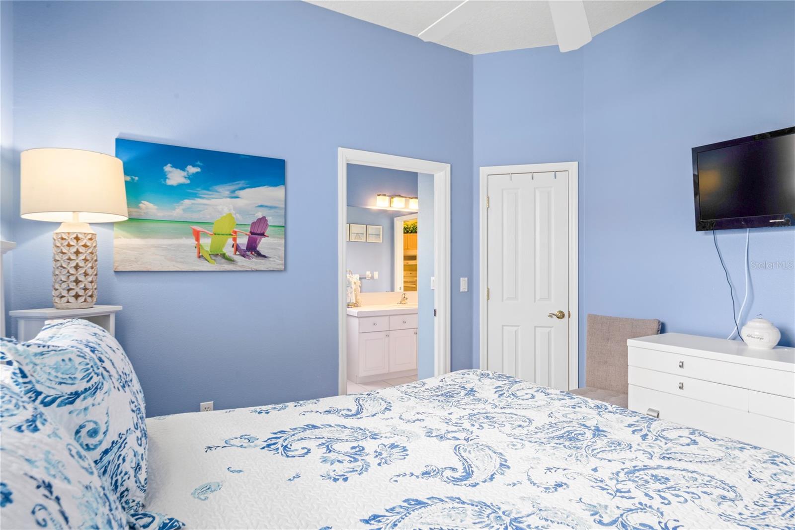 Image 31 of 62 For 9272 Westshore Drive